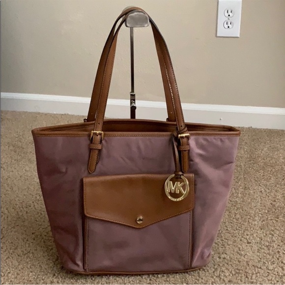 Michael Kors Handbags - Michael Kors Tan and Mauve Tote Bag